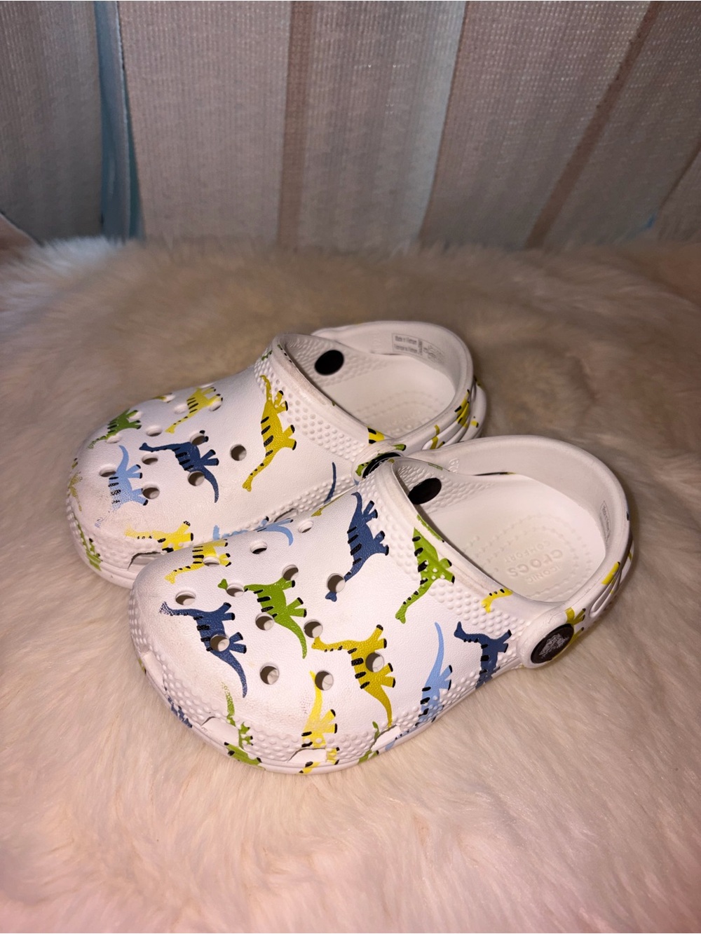 Crocs size 8 toddler